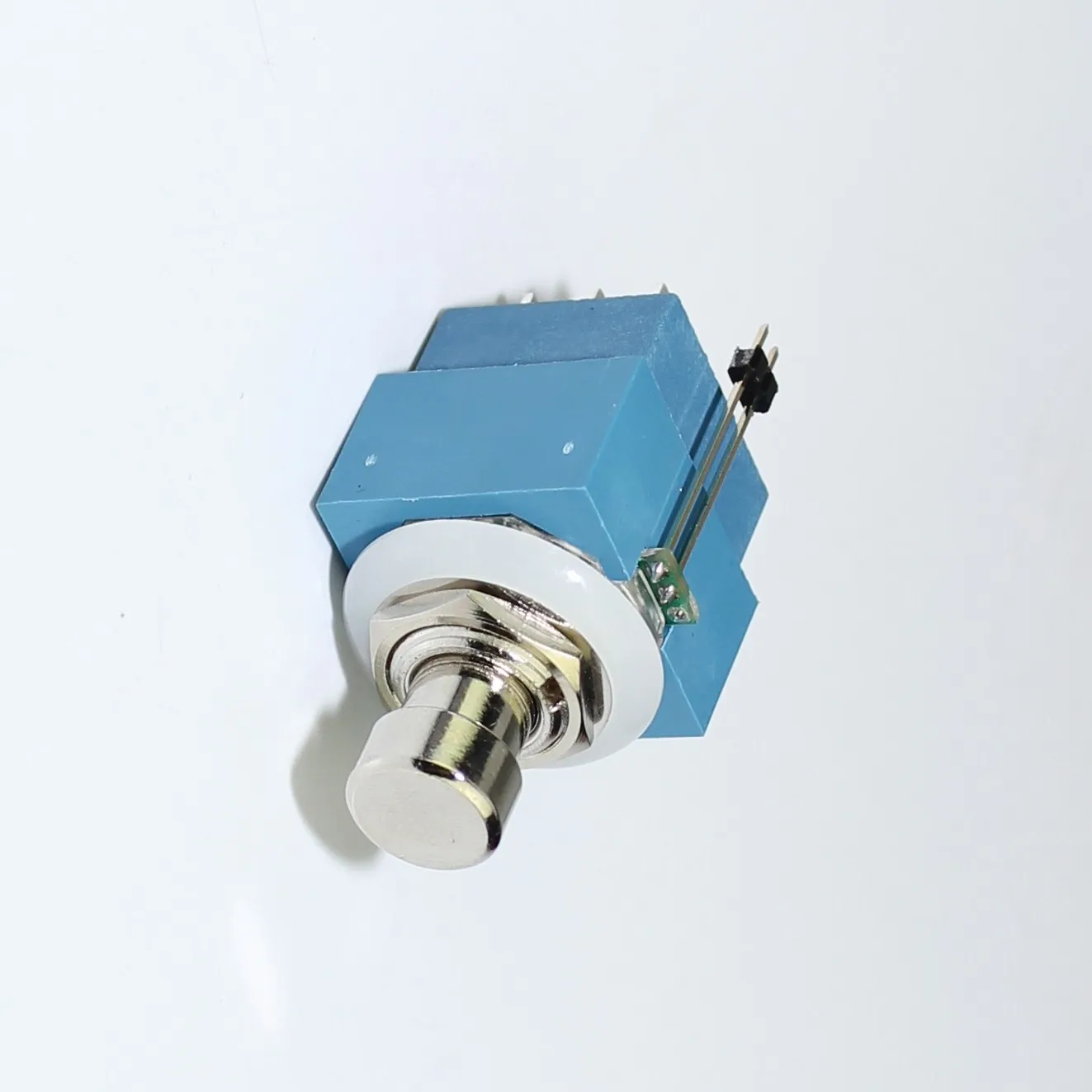 10PCS PBS-24-302-N1 with single-color LED 3PDT hot sell electric guitar part effect illuminated pedal foot switch supplier