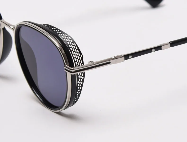 22147215062_1344152070