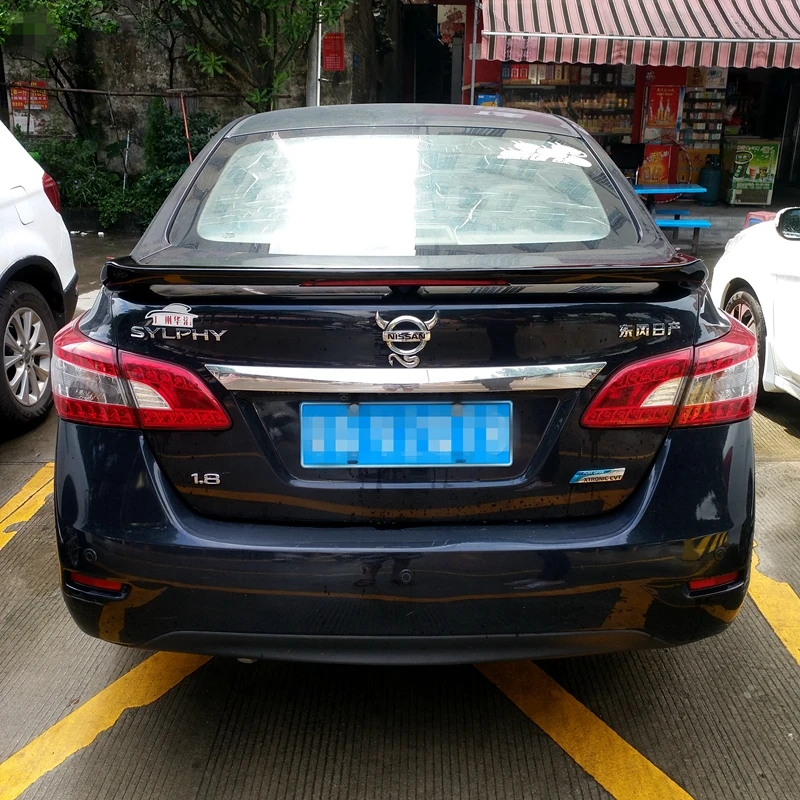Большой треугольный спойлер 2013 2014 2015 для Nissan Almera Sylphy красный стоп сигнал высокое