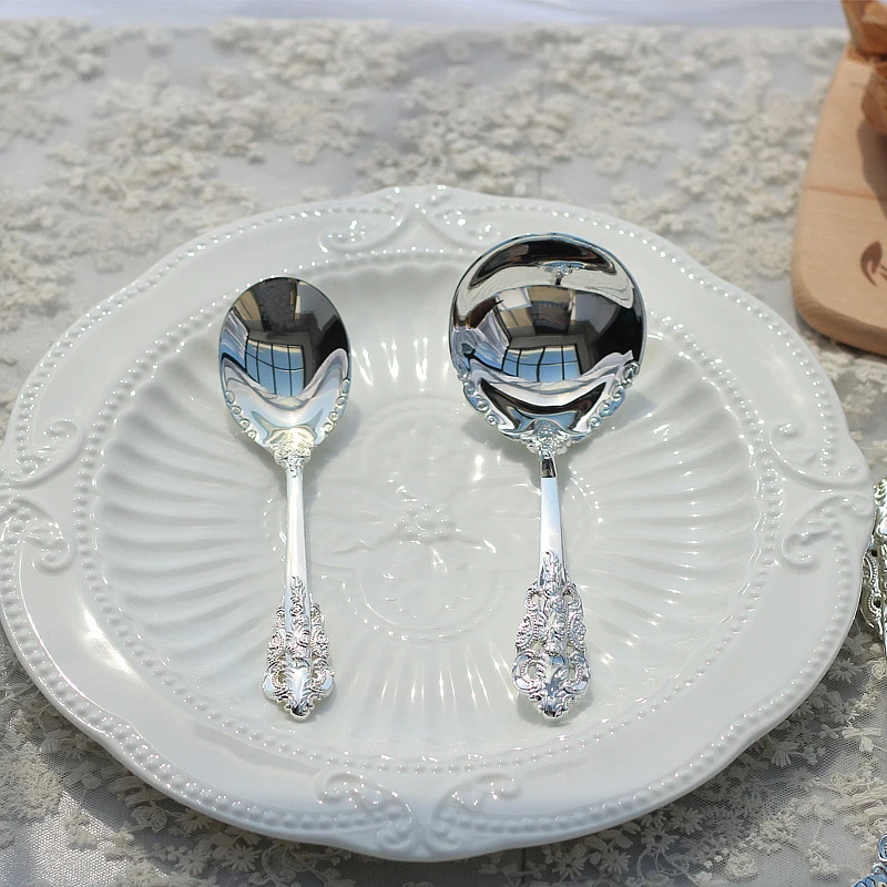silver dinnerware set  (3)