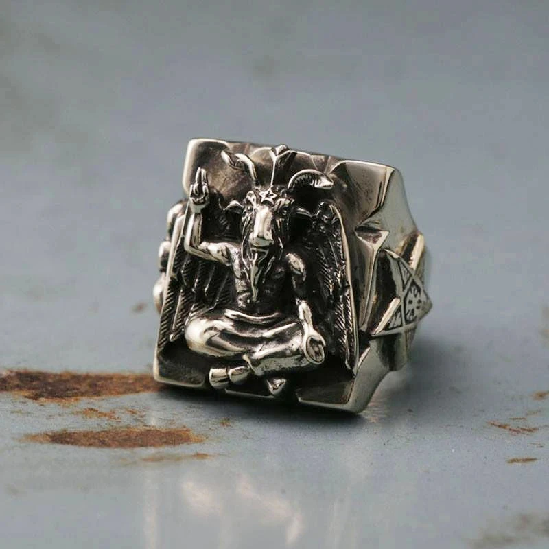 Collana con ciondolo testa di toro vichingo creativo retrò uomo Punk prepotente collana con animali in acciaio inossidabile regalo di gioielli di personalà  36