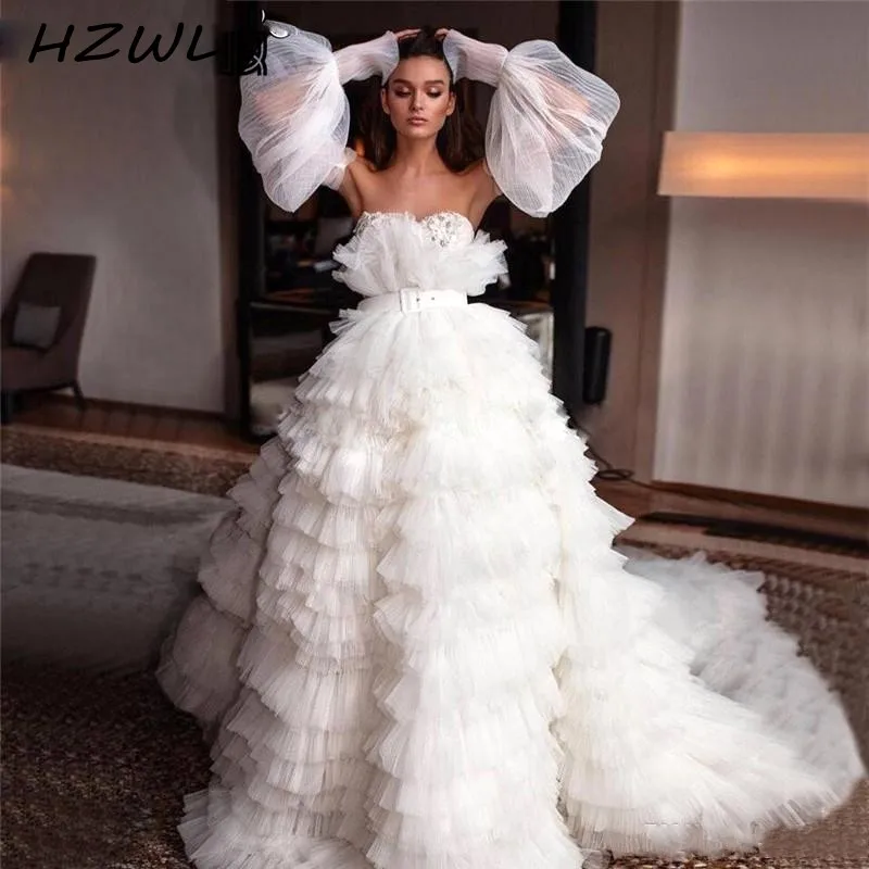 

White Ruffles Wedding Dresses With Detachable Long Sleeve Sequins Beads Tiered Bridal Dress Long Train Dubai robe de mariee