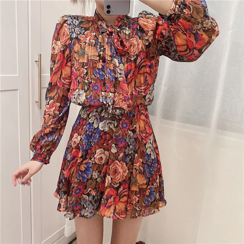 

New age season 2 silver wire cloth fabric delicate and charming flower printed bowknot long sleeve mini dress is short