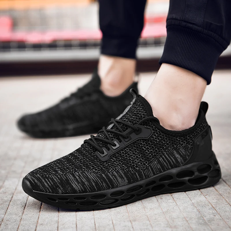 no lace trainers mens