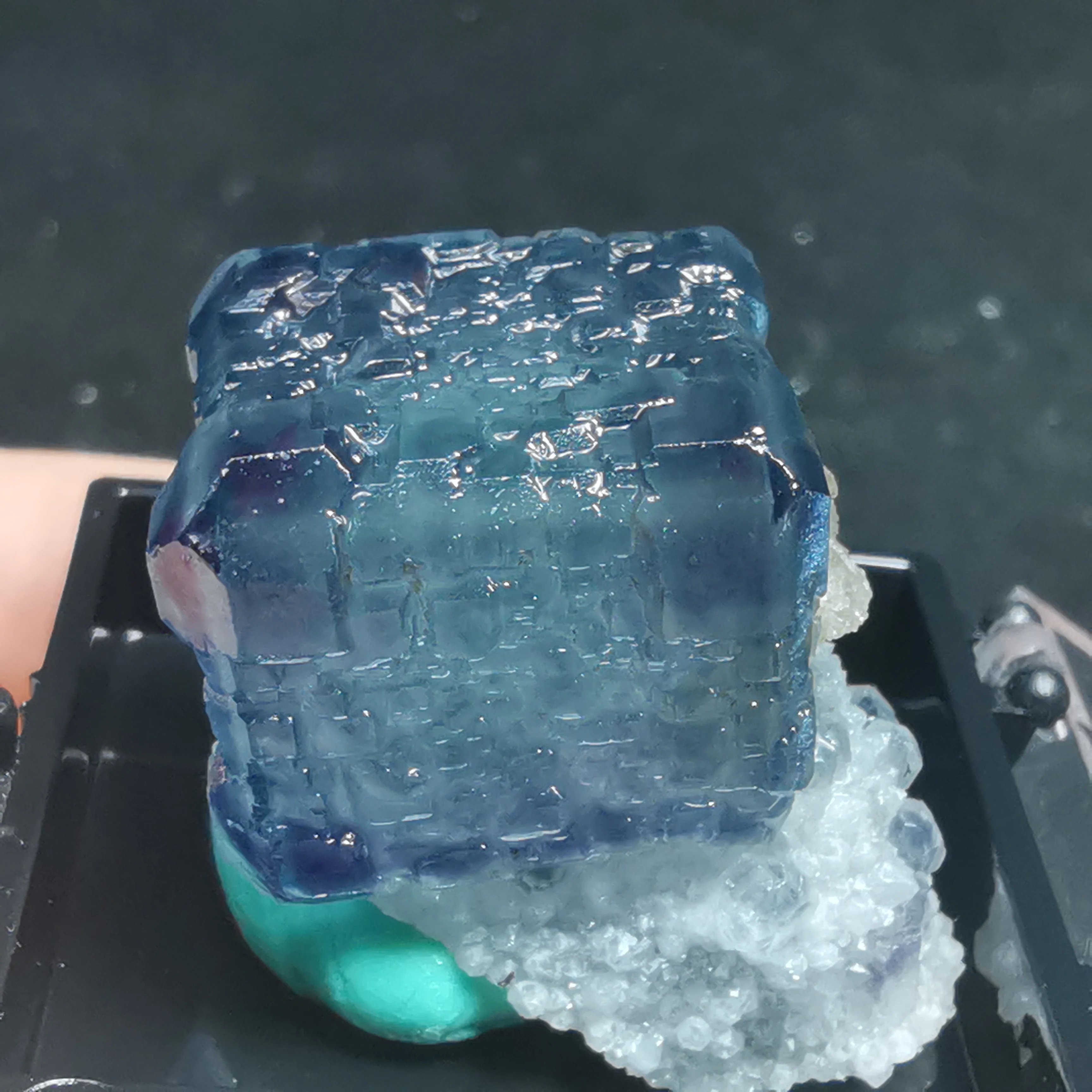 

Natural green blue fluorite, crystal minerals, crystal samples sent to the box