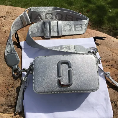 

2019 Famous Luxury Brand Handbags Women Flap Bags Genuine Leather Camera Designer Wide Shoulder Crossbody Bags Messenger Bags