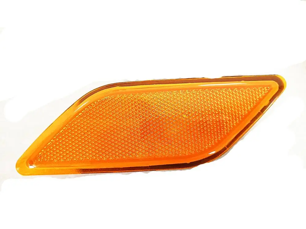 

For Mercedes-Benz W212 US version Yellow Turn signal Light 2010-2013