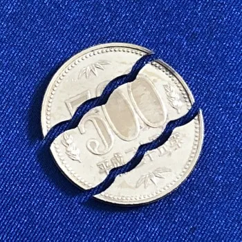 日币瓶币(日币三折币)500日元 (2)