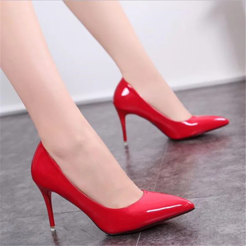 Большие размеры 34-40; популярная женская обувь; туфли-лодочки с острым носком; модельные туфли из лакированной кожи; водонепроницаемые мокасины на высоком каблуке; свадебные туфли; zapatos mujer; цвет белый - Цвет: Красный