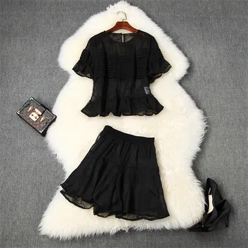 

High Street Fashion Summer Set Women 2Piece Pants Set 2020 Designer Casual Outfits Hollow Out Embroidery Top and Shorts Suit Set