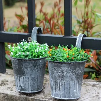

1pc Retro Metal iron Bucket Hanging Flower Pot Hanging Balcony decorations Garden Plant Decoration with Hooks