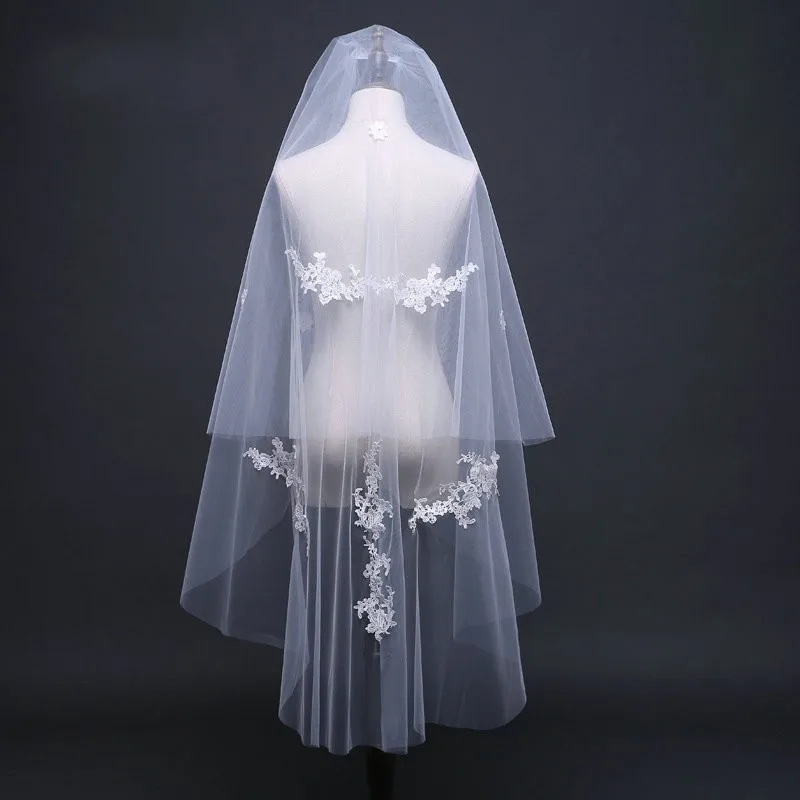 White Ivory Two Layers Bridal Veils Applique Short Women Wedding Veils With Comb