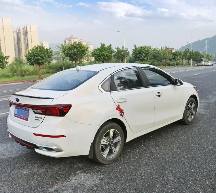 Для Kia Forte K3 спойлер- ABS Материал заднее крыло автомобиля праймер цвет задний спойлер для Kia Forte K3 спойлер