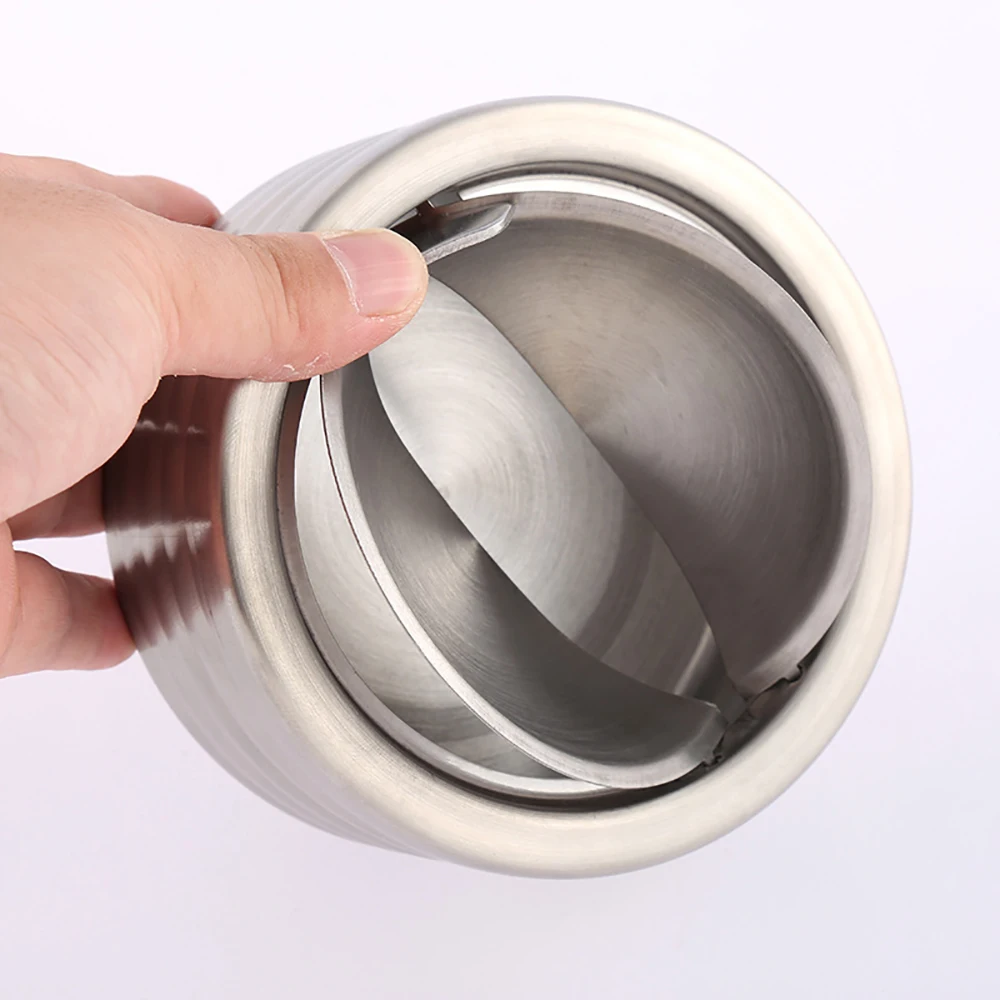 Cendrier en acier inoxydable coupe-vent avec couvercle