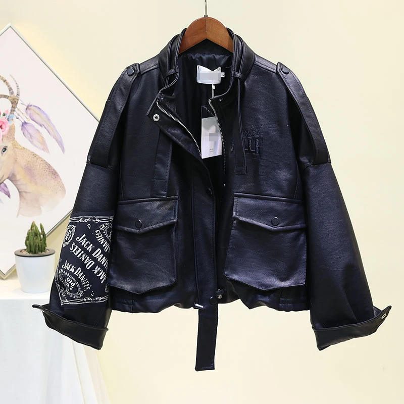 [EWQ] Осень, новинка, куртка с длинным рукавом из искусственной кожи, короткая куртка с вышивкой, Корейская свободная черная кожаная куртка QL596