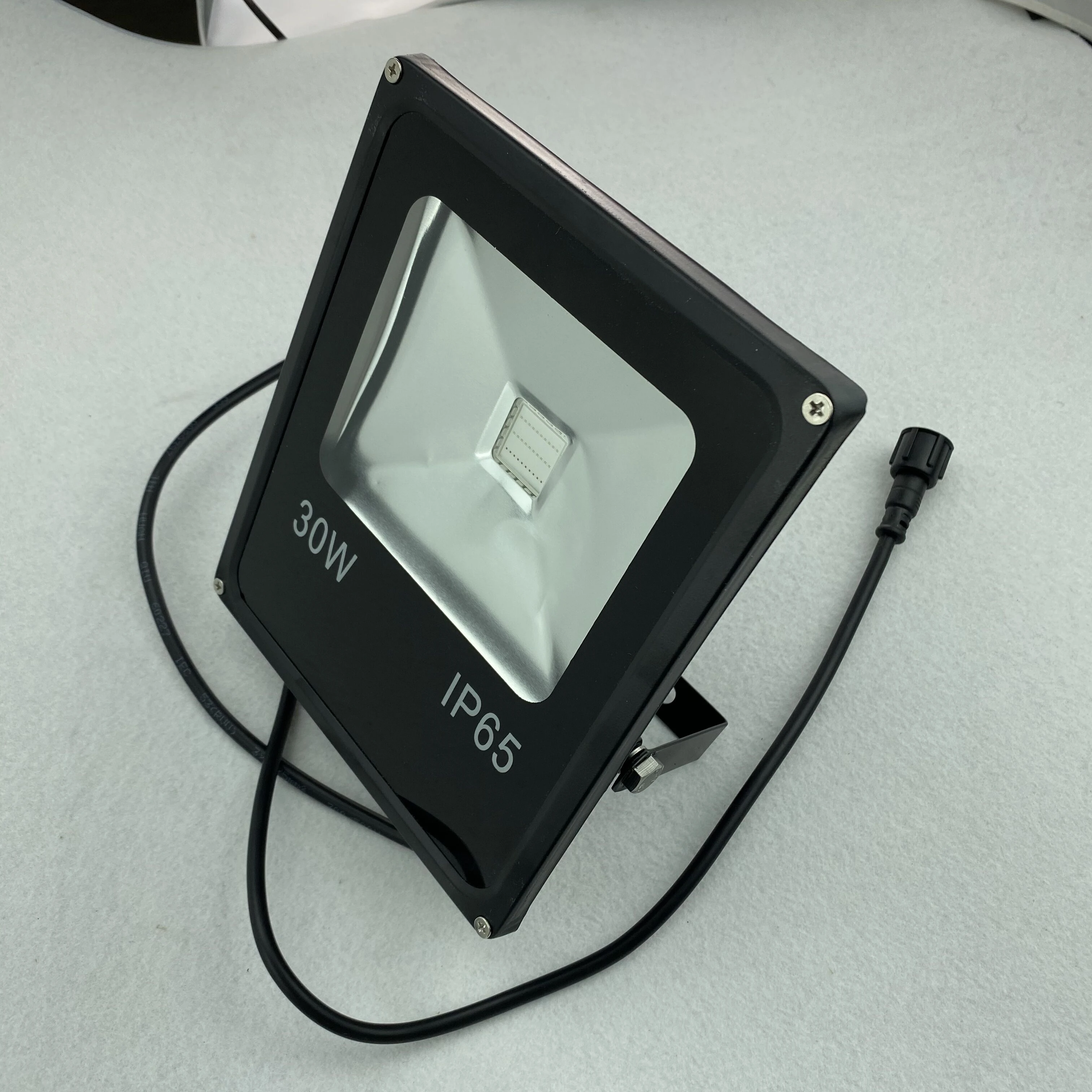 500 watt led flood light DC12V input 30W high power led WS2811 controlled RGB flood light;addressable;IP66;size:23cm*18cm*5cm 30 watt led flood light