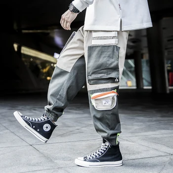 

Patchwork Pockets Cargo Pants with Straps Men 2020 Spring Harajuku Hip Hop Sweatpant Casual Male Joggers Streetwear Techwear