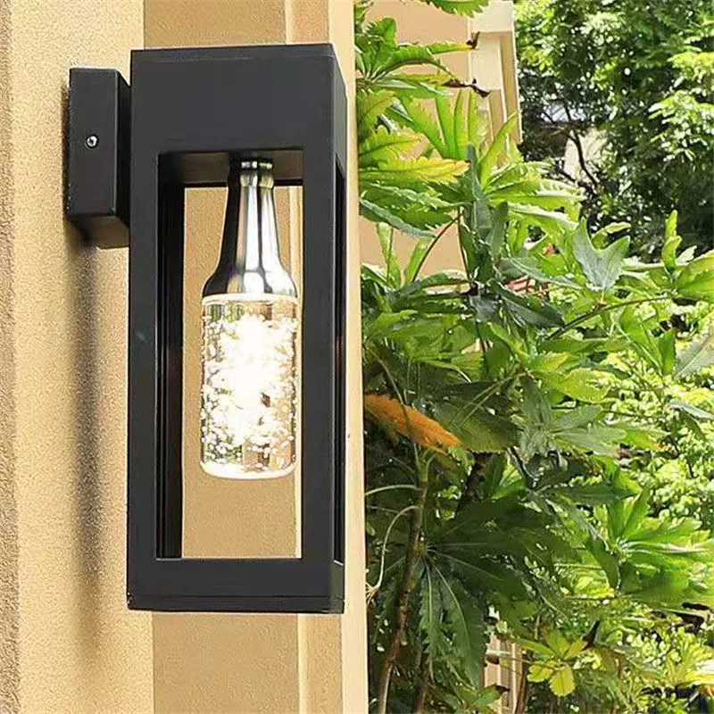 Outdoor wall lamp waterproof modern creative garden lamp Nordic minimalist outdoor villa garden atmosphere aisle balcony lamp