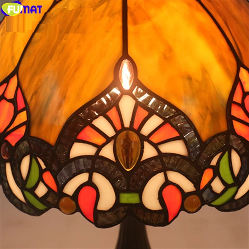 FUMAT Tiffany Style Desk Lamp Stained Glass Chili Gemstone Table Light Orang Color Lampshade Alloy Frame Base Handcraft Home Decro Lighting