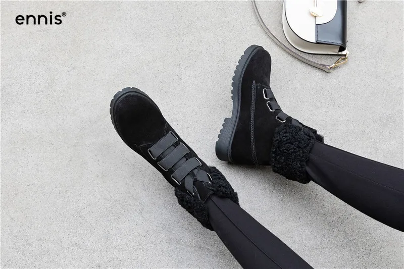 ENNIS Black Flat Boots Women Cow Suede Leather Snow Boots Winter Ankle Boots Female Warm Plush Shoes Designer Lace Up Shoe A9322