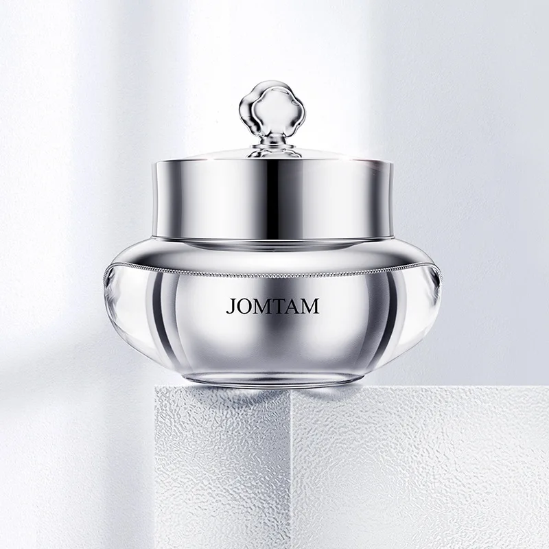 

Crystal Clear Moisturizing Smoothing Eye Cream Soothing Moisturizing Anti-wrinkle and anti-aging Eye Cream Eye Care