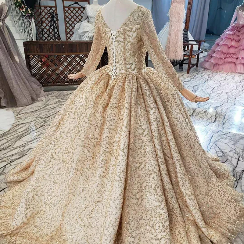 Buy Designer Gowns online from VinothnaDesigns | Kalamkari dresses, Long  gown design, Long gown dress