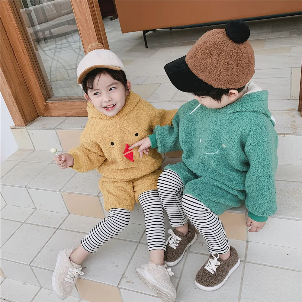 Одежда для малышей возрастом от 2 до 7 лет утепленный детский костюм свитер для маленьких мальчиков и девочек милый детский комплект ярких цветов с изображением милого кролика