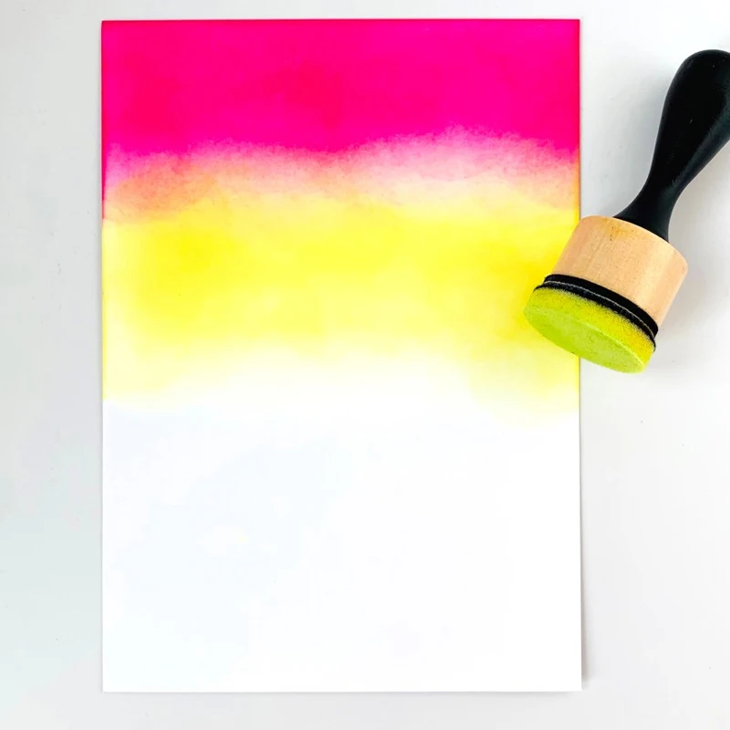 

Mini Ink Blending Handle Tools with Round Foams for DIY Scrapbooking Crafts Apply Inks and Paints Through Stencils Photos Albums