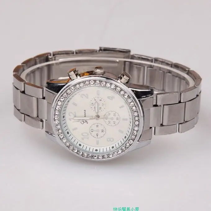 2019 New Fashion Chronograph Plated Classic Geneva Quartz Ladies Watch Women Crystals Wristwatches Relogio Feminino Gift clock