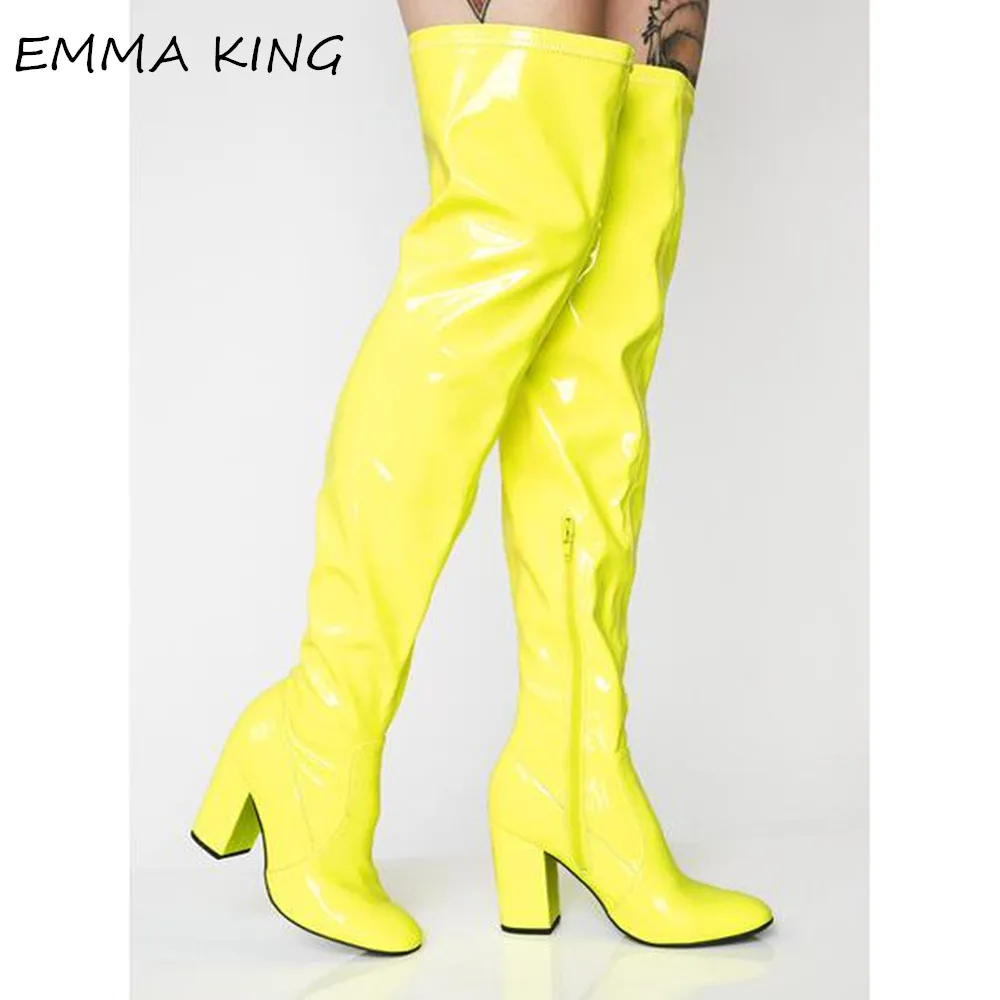 Emma king/пикантные ботфорты из искусственной лакированной кожи; женские непромокаемые сапоги на молнии с острым носком и не сужающимся книзу массивным каблуком