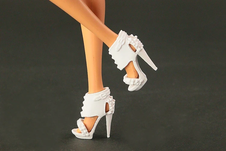 Doll Shoes doll accessories Fashion Swimming Boots for Barbie Doll 22 style shoes available