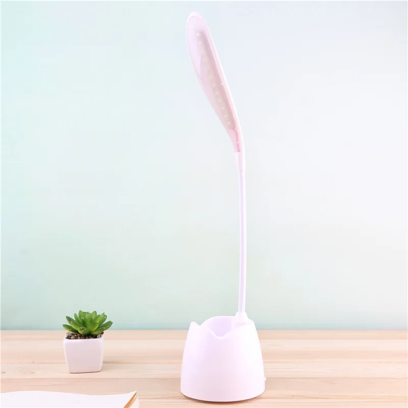 10589790988_1359430594