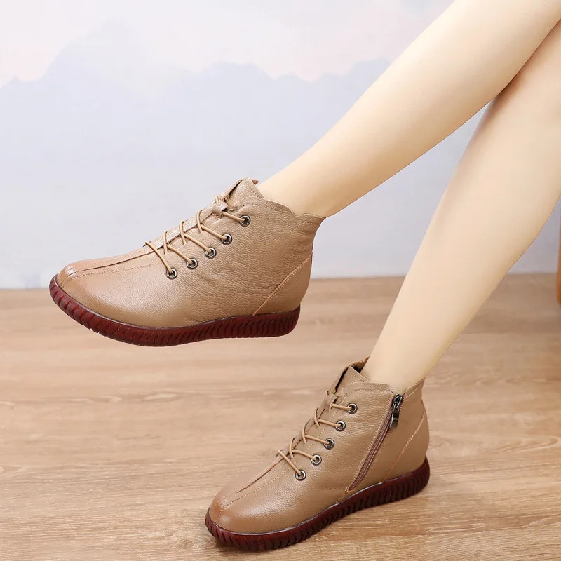 Tilocow Women's Cow Leather Winter Snow Boots Female Wedges Platform Shoes Woman Retro Rubber Boot Female Short Botas Mujer 2020