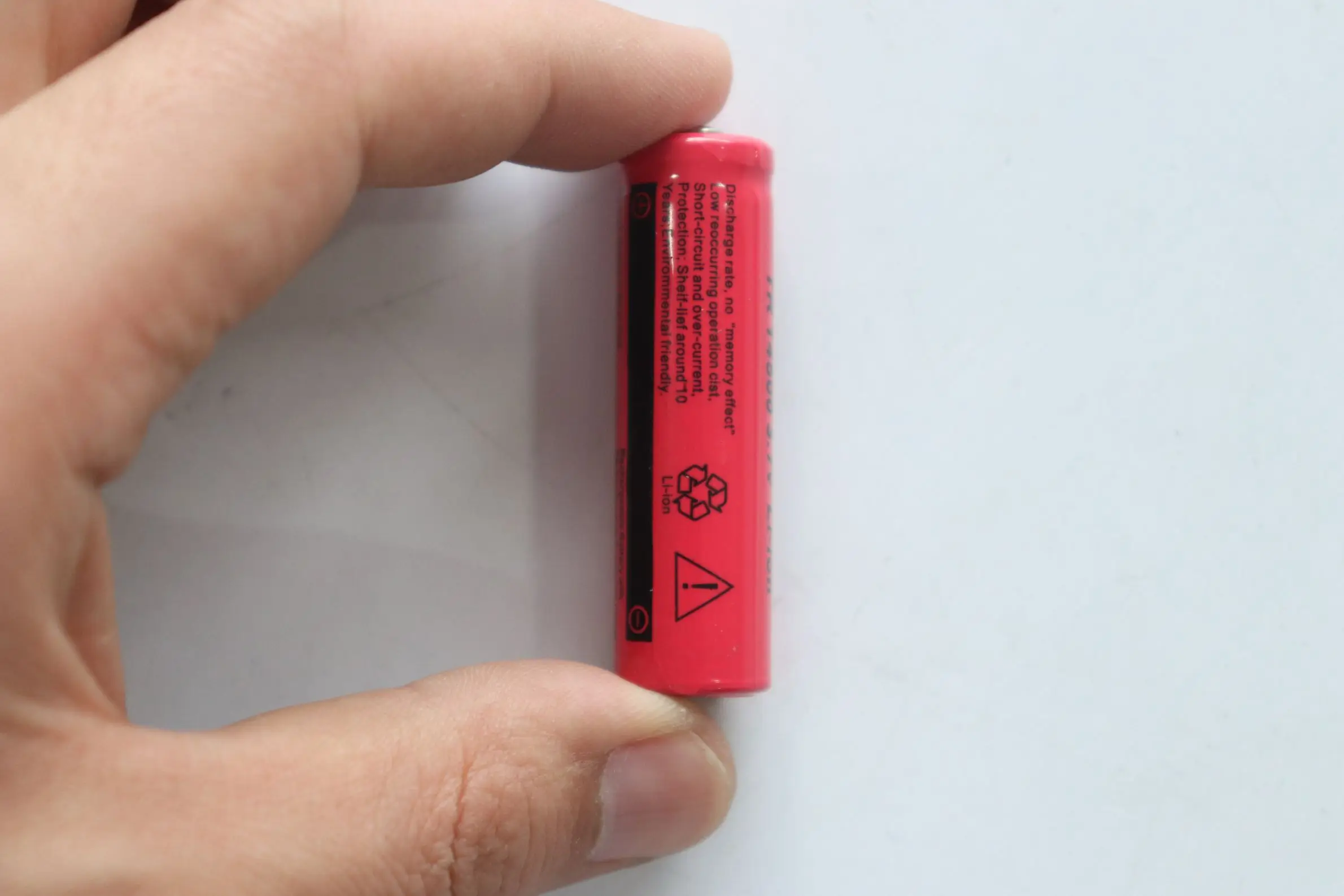 4 шт 2500mAh 14500 аккумуляторные батареи Универсальный красный цвет 3,7 V TR14500 литий-ионный аккумулятор набор для фонарика