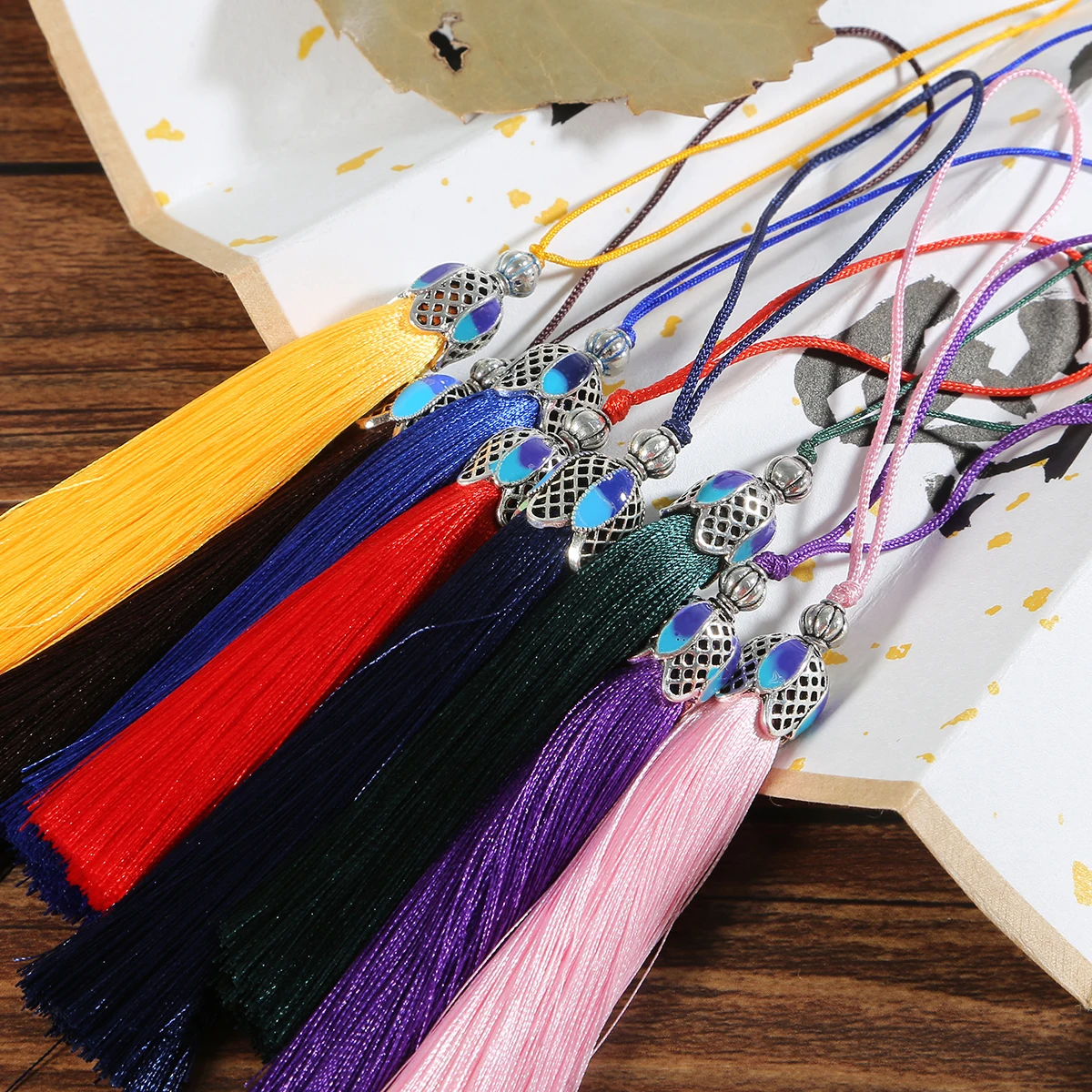 11 цветов 160 мм кисточка Эмаль сплав колпачок шелковая бахрома висячая подвеска кисточки для рукоделия ключ занавеска на цепочках аксессуары для одежды
