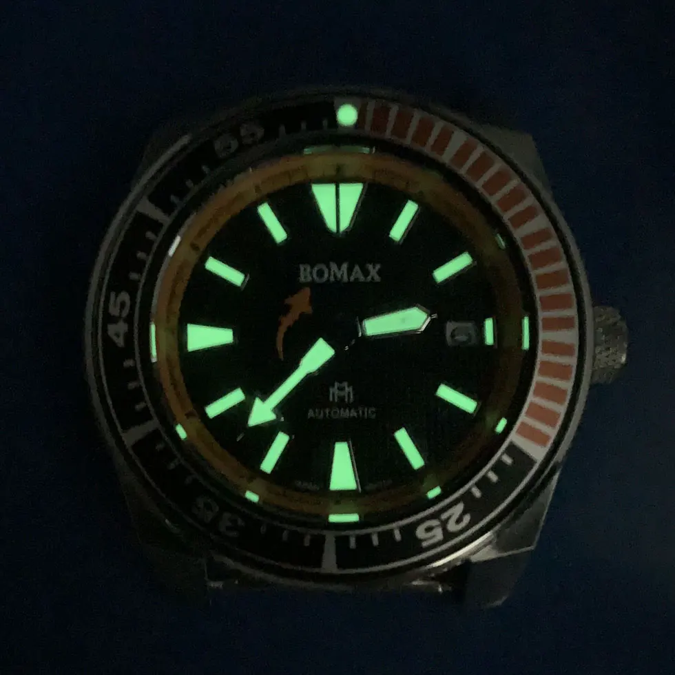 BOMAX watch 43mm black inner shadow stainless steel case sapphire glass green luminous Japanese NH35 movement A1