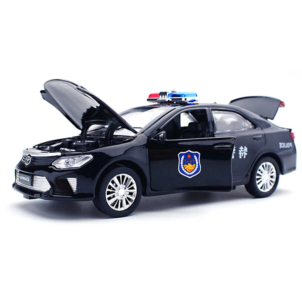 

Hot Alloy Diecast Model Car 1:32 Camry Flashing Light Sound Child Metal Car Toys Pull Back Wheels Kids Birthday Christmas Gifts