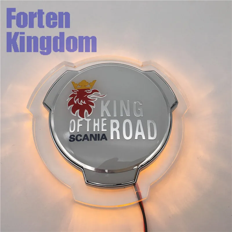 1 компл. Подходит для Scania King Of The Road 80 мм грузовик на заказ передняя решетка, эмблема на решетку значок с оранжевым 24 В светодиодный светильник - Цвет: white and silver