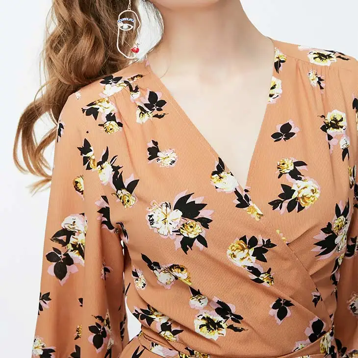 Vero Moda женское платье с цветочным принтом и кружевными рукавами | 31916Z510