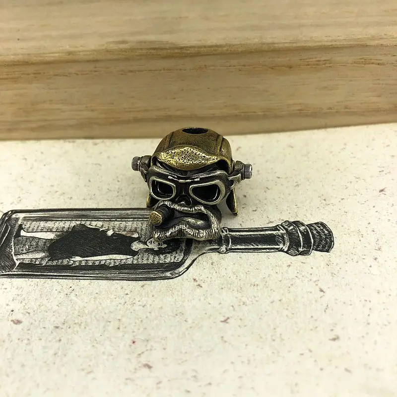 Günstige EDC Werkzeuge Messing Messer Perlen Messing Air Force Pilot Schädel Lanyard Bead Paracord Messer Schlüsselbund Werkzeug DIY Anhänger #148