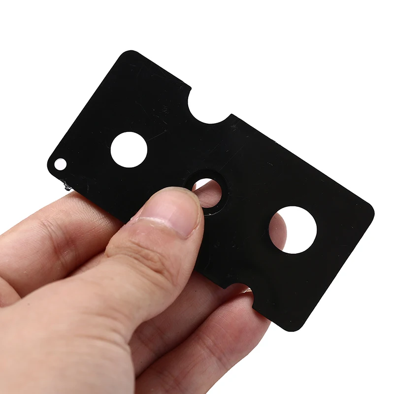 

Hot 1pc Plastic Oil Bottle Roller Balls Opener Essential Tool Remover Bottles Opener Key Color Random
