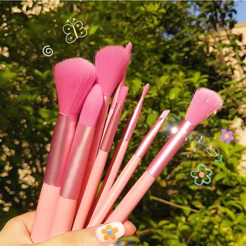 

8pcs/set Luxury Champagne Beauty makeup brush set Powder Blush Eyeshadow Concealer Lip Eye Make Up Brush Cosmetics Tools