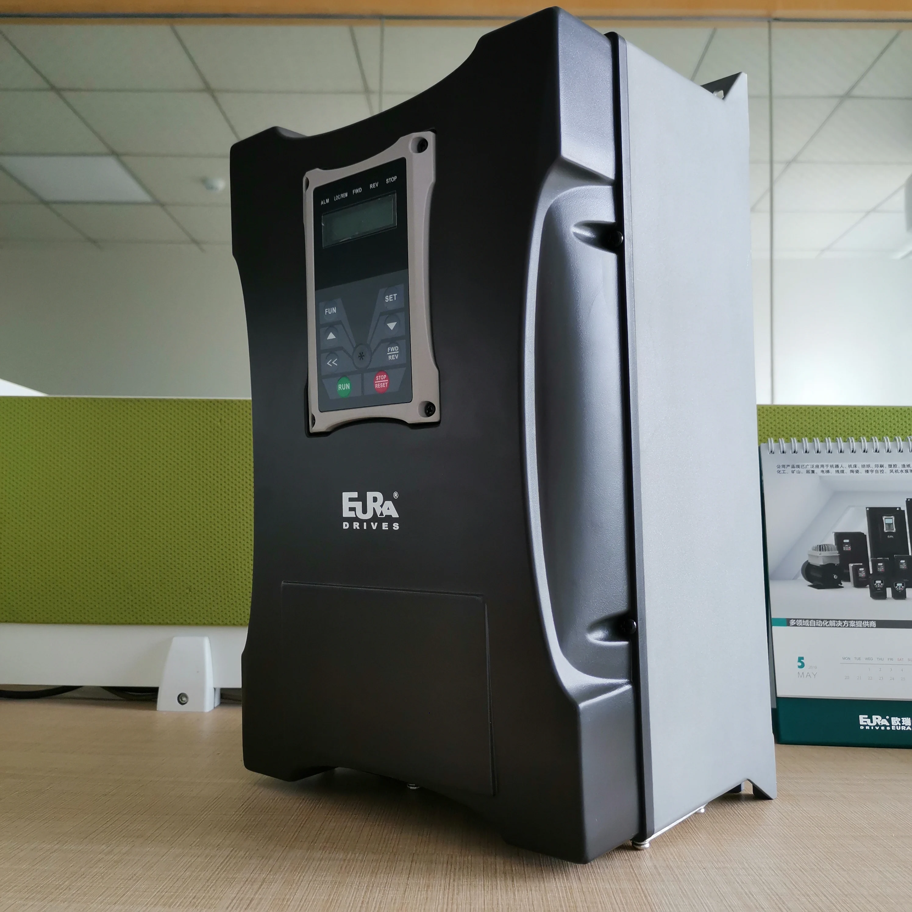 Новый VFD EP66 series 3PH AC380V 2.2kw AC drive IP66 Защита уровня инвертора|Инверторы и конвертеры| |