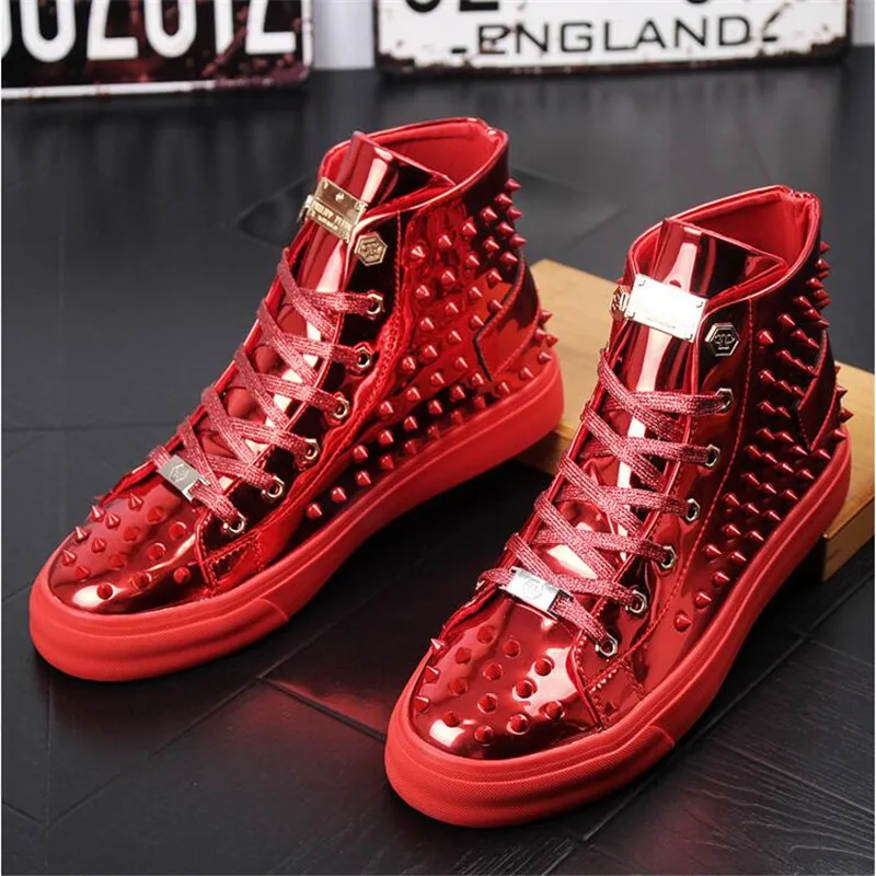 Luxury Rivet Flat Men Shoes Designer 