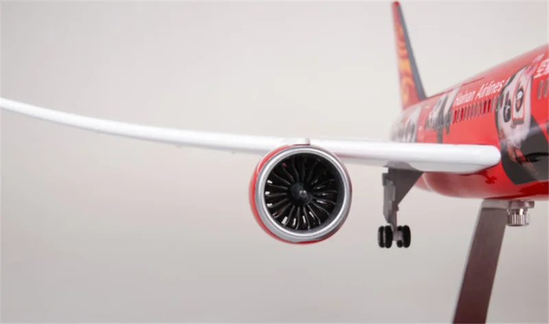 Коллекция 1:130 самолета из смолы Boeing 787 модель самолета Hainan Airlines с подсветкой на колесах для детей и взрослых