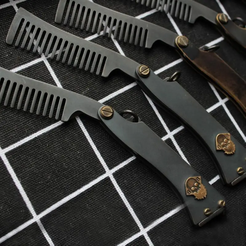 

Gentleman Comb Copper Stainless Steel Portable Retro Locomotive Wind Personality Metal Comb