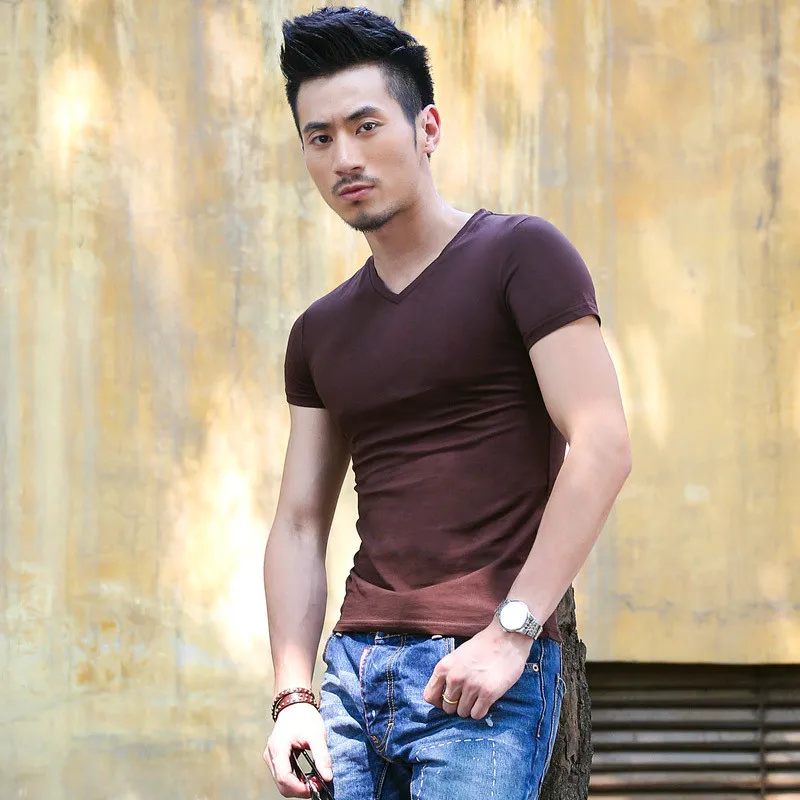 

2019 Men's summer trend T-shirt Korean version of the loose Hong Kong style five-point men's short-sleeved