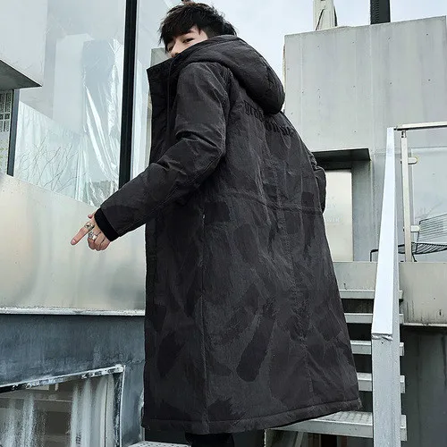 Light gray AreMoMuWha зимний пуховик мужской толстый длинный участок над коленом корейские товары камуфляж популярный с капюшоном мужская куртка - Цвет: Light gray