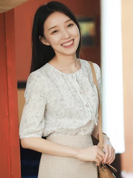 

CYNTHIA 2020 Summer Women Blouse Female Vintage O-neck Half-sleeve Loose Straight Floral Bow-tie Shirts