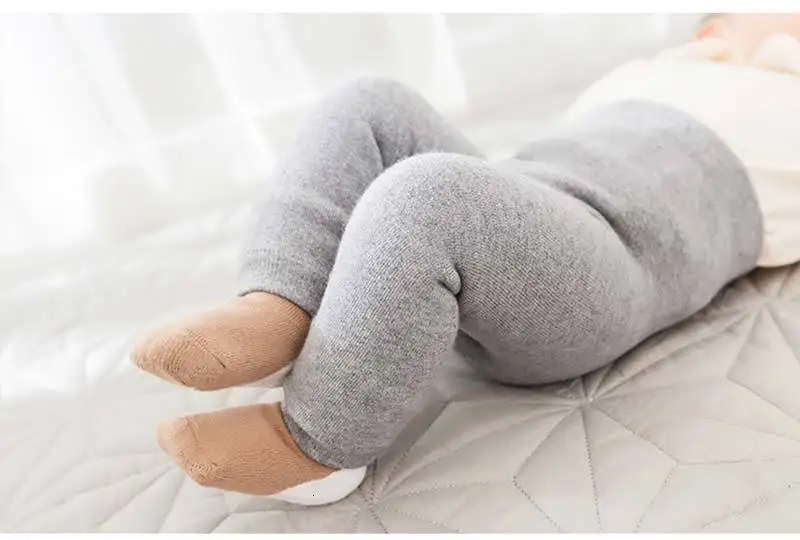 5416198124_1850683426